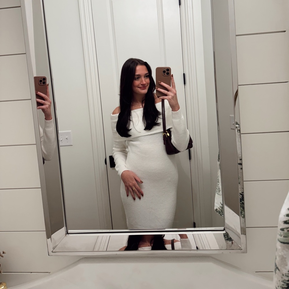 White winter dress🤍